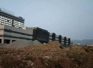 天臺人民醫(yī)院新城遷建工程迎來重要節(jié)點 裝修收尾，首次集中亮燈點亮新院區(qū)